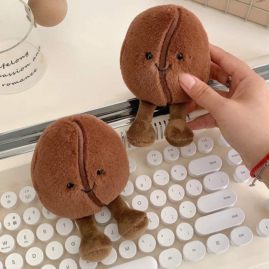 JC Koffieboon Knuffel – Zachte Pluche Decoratieknuffel (13cm / 20cm)